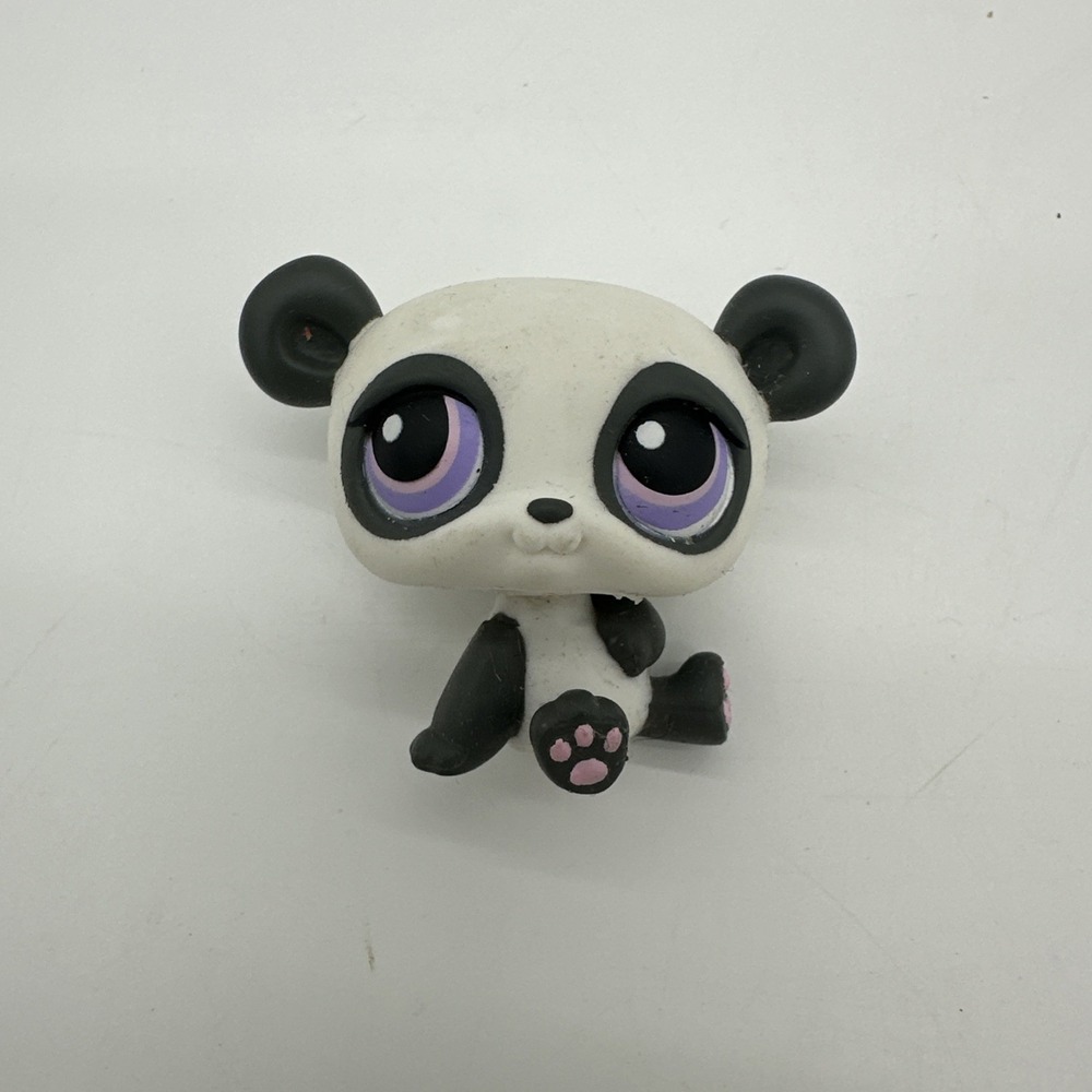 Littlest Pet Shop Panda Bear LPS #89 Gray & White Purple Pink Eyes Red Magnet